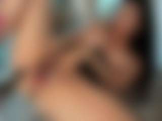 Naila's Live Sex Cam Show