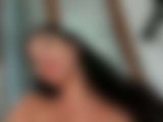 Naila's Live Sex Cam Show