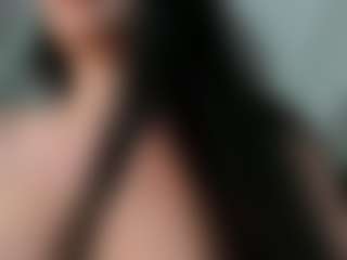 Naila's Live Sex Cam Show