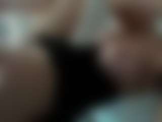 Naila's Live Sex Cam Show