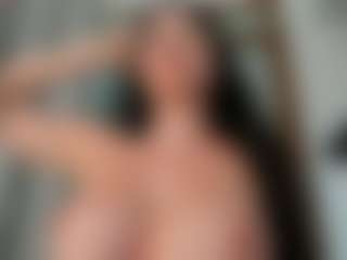 Naila's Live Sex Cam Show