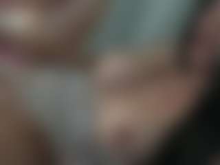 Naila's Live Sex Cam Show