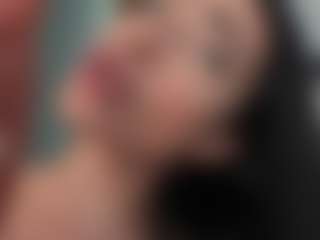Naila's Live Sex Cam Show