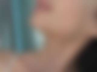 Naila's Live Sex Cam Show