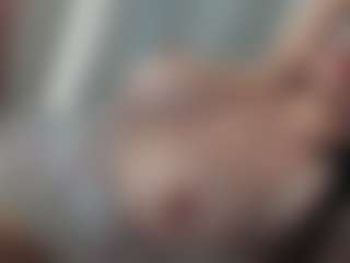Naila's Live Sex Cam Show