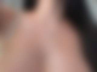 Live cam show with Naila - Tease on Camsoda