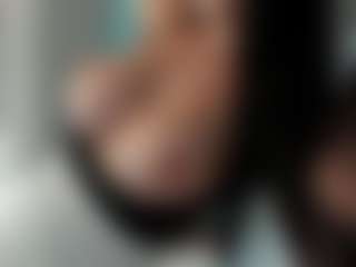 Naila's Live Sex Cam Show