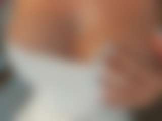 Naila's Live Sex Cam Show
