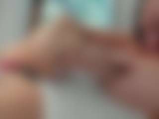 Naila's Live Sex Cam Show