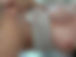 Naila's Live Sex Cam Show