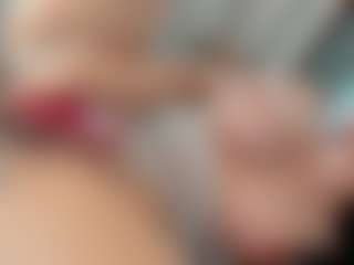 Naila's Live Sex Cam Show