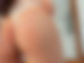 Naila's Live Sex Cam Show