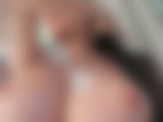 Naila's Live Sex Cam Show