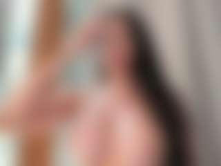 Naila's Live Sex Cam Show