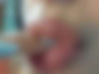 Naila's Live Sex Cam Show