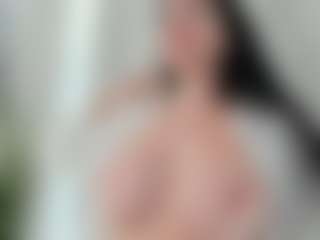 Naila's Live Sex Cam Show