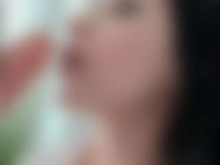 Naila's Live Sex Cam Show