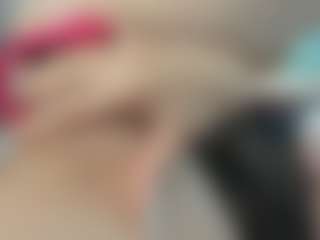 Naila's Live Sex Cam Show