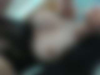 Naila's Live Sex Cam Show