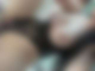 Naila's Live Sex Cam Show