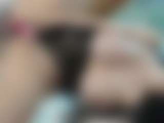 Naila's Live Sex Cam Show
