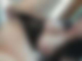 Naila's Live Sex Cam Show