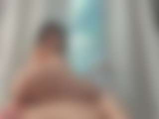 Naila's Live Sex Cam Show