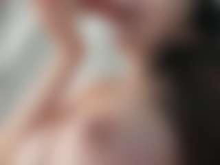 Naila's Live Sex Cam Show