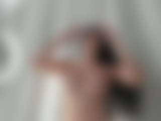 Naila's Live Sex Cam Show