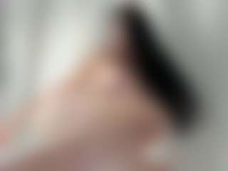 Naila's Live Sex Cam Show