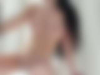 Naila's Live Sex Cam Show