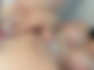 Naila's Live Sex Cam Show