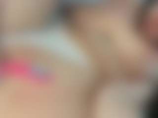 Naila's Live Sex Cam Show