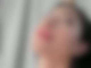 Naila's Live Sex Cam Show