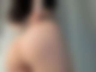 Naila's Live Sex Cam Show
