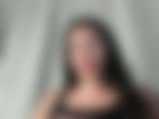 Naila's Live Sex Cam Show