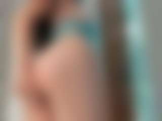 Naila's Live Sex Cam Show