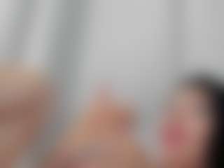 Naila's Live Sex Cam Show