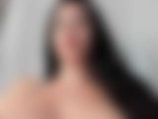 Naila's Live Sex Cam Show