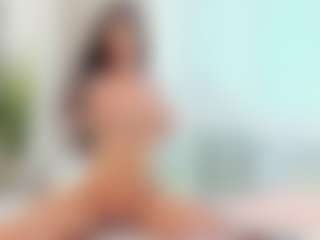 Naila's Live Sex Cam Show