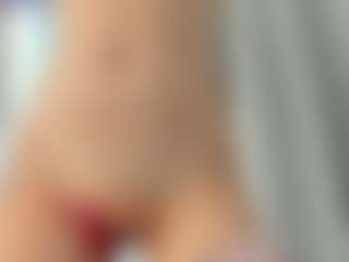 Naila's Live Sex Cam Show