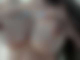 Naila's Live Sex Cam Show