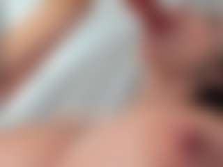 Naila's Live Sex Cam Show