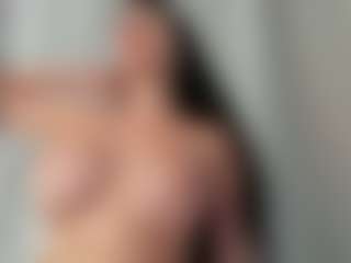 Naila's Live Sex Cam Show