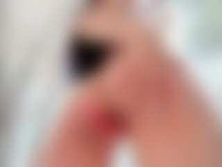 Naila's Live Sex Cam Show