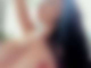Naila's Live Sex Cam Show