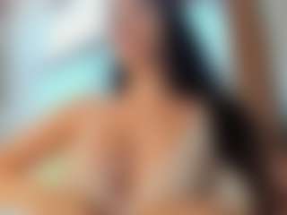 Naila's Live Sex Cam Show