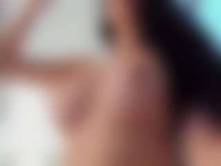 Naila's Live Sex Cam Show