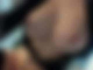 Naila's Live Sex Cam Show
