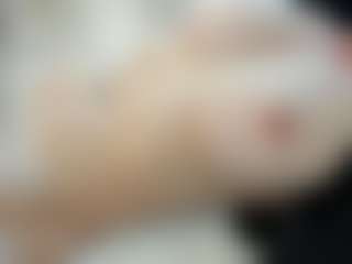 Naila's Live Sex Cam Show